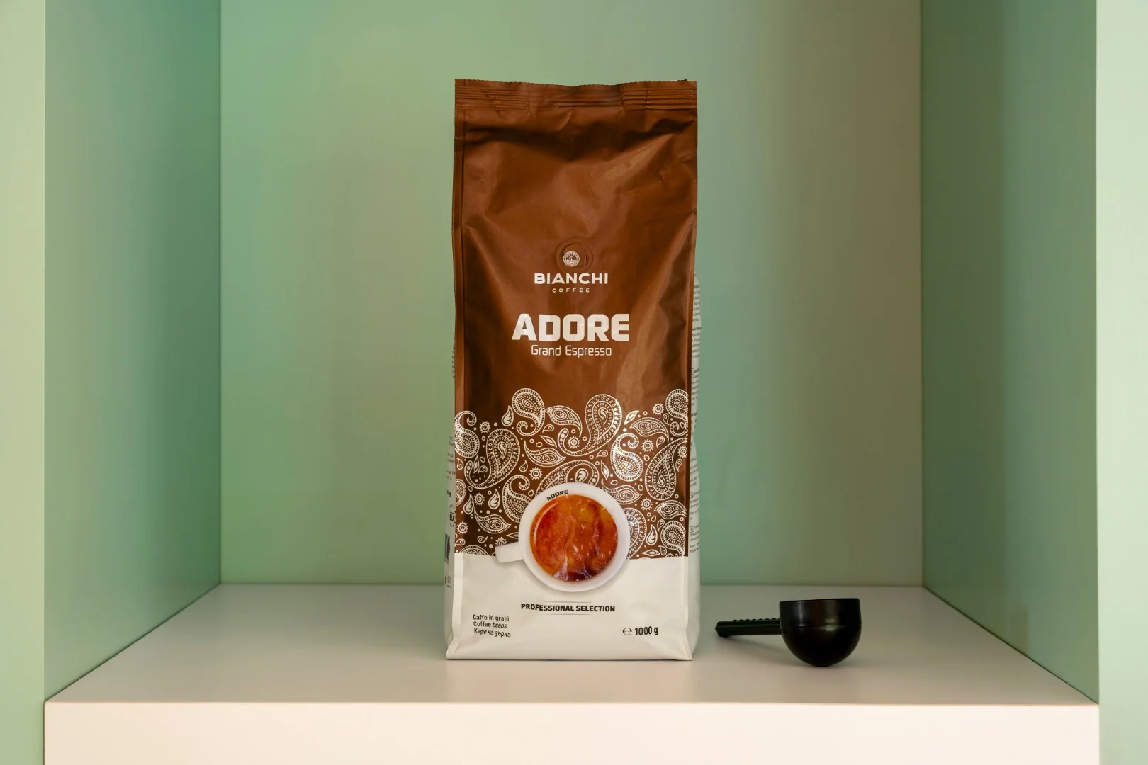 Bianchi Adore Espresso koffiebonen 1 kg voor kantoor en professioneel gebruik